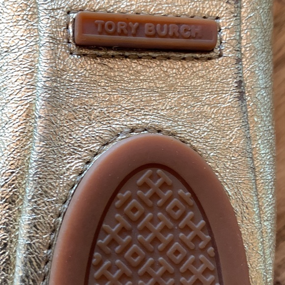 Tory Burch ballet flats. Gold metallic. - Picture 2 of 9
